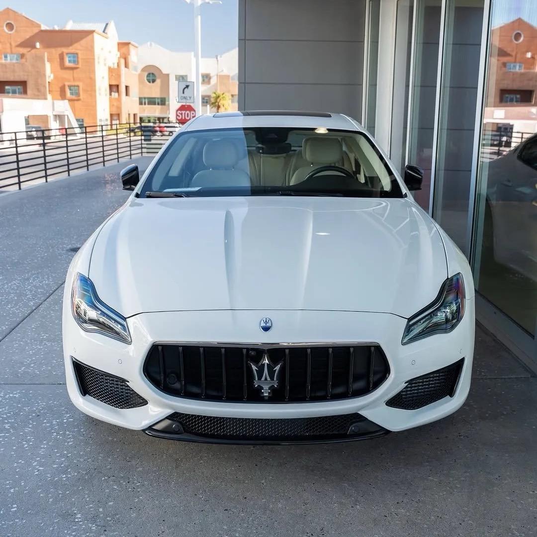 尊贵的玛莎拉娣