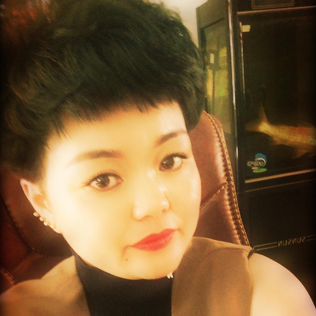 李先生的王太太