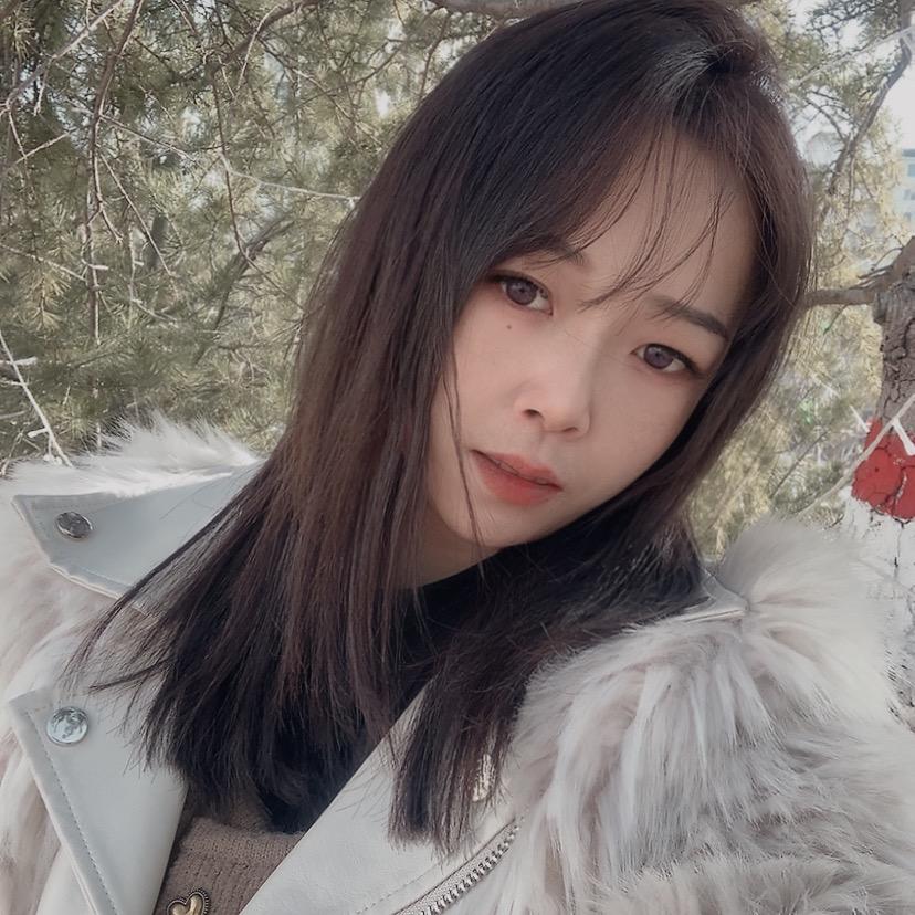 ╭ァ白云朵朵°-