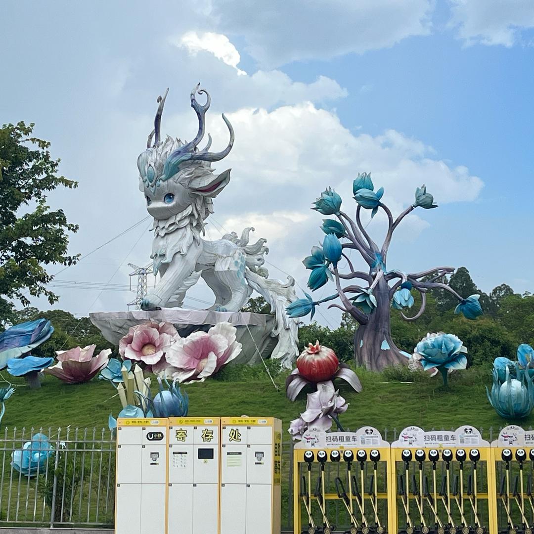 玲玲姐吖