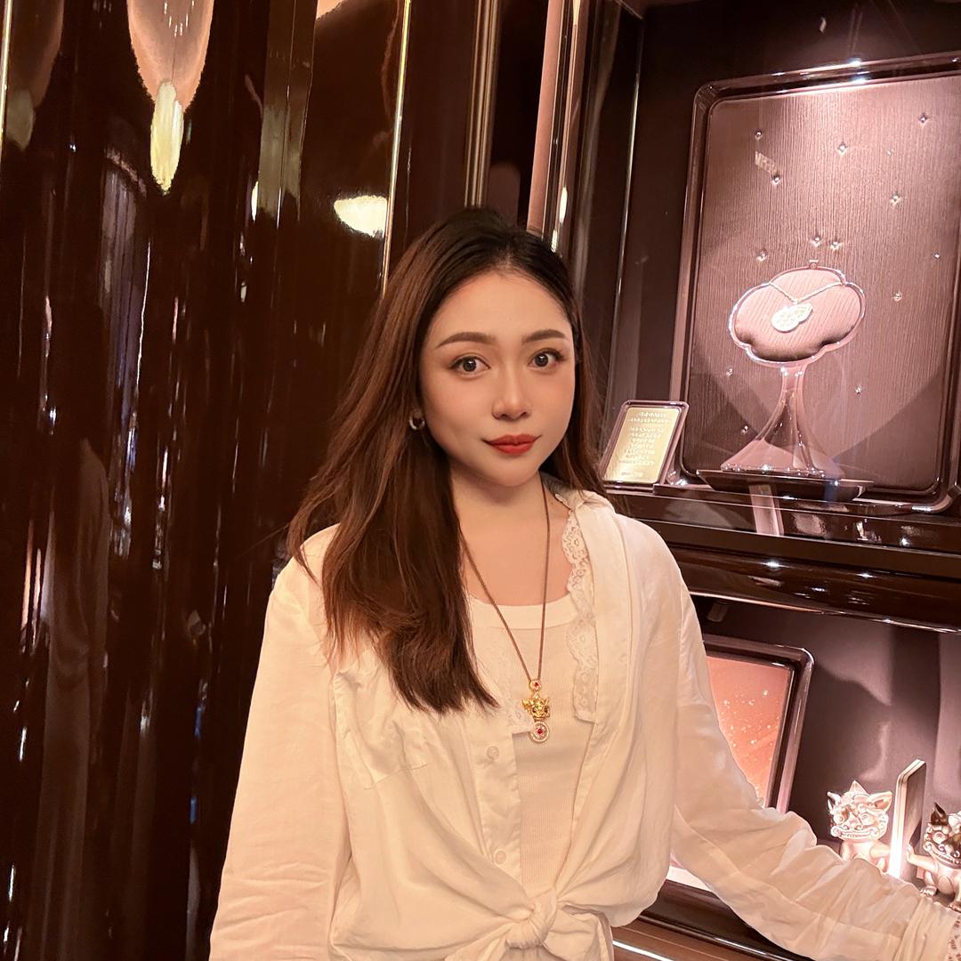 君佩威威沈阳万象城