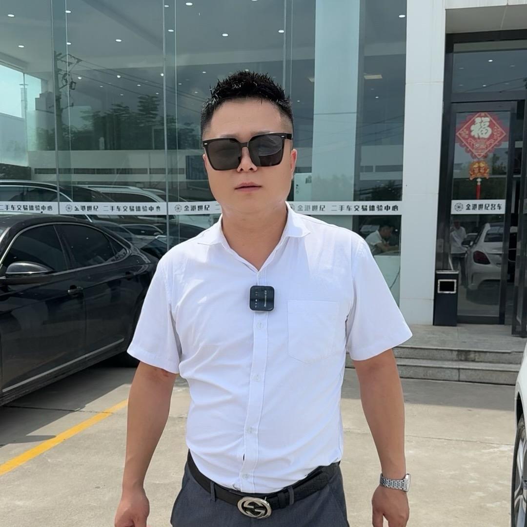 小黑世纪车城金港店（首席评估师-吴奇隆）