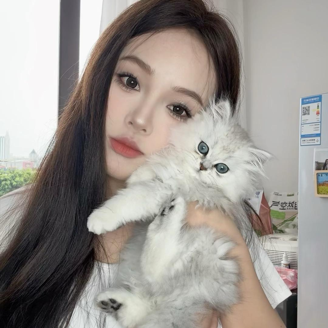 纯情小吗喽