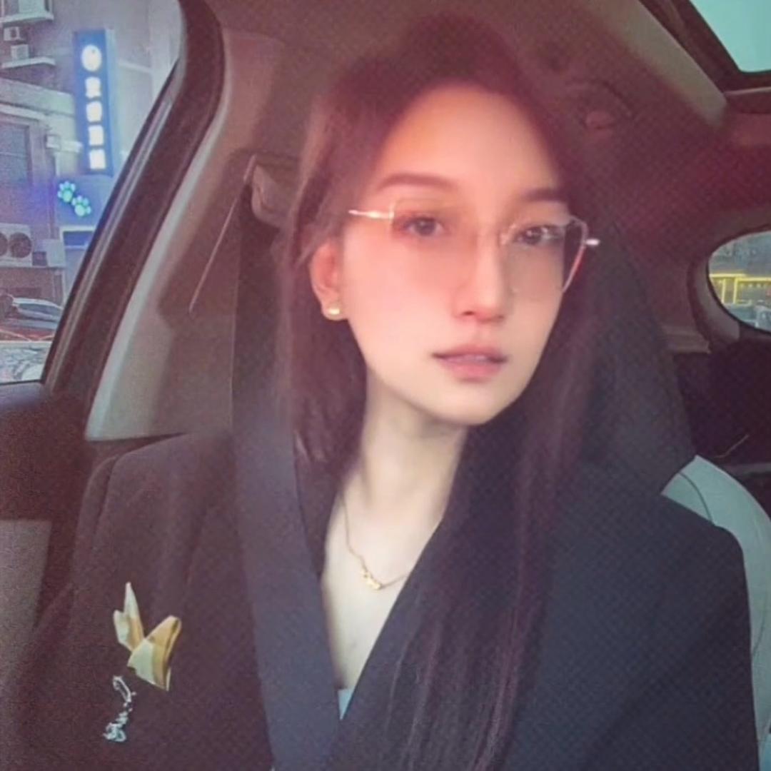 🍭一“璐”相随