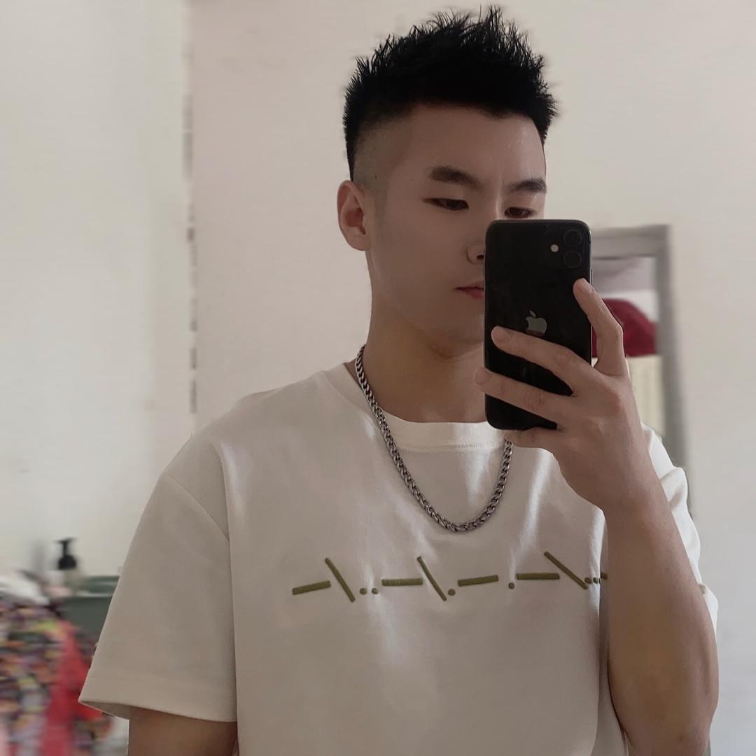 Xu亮