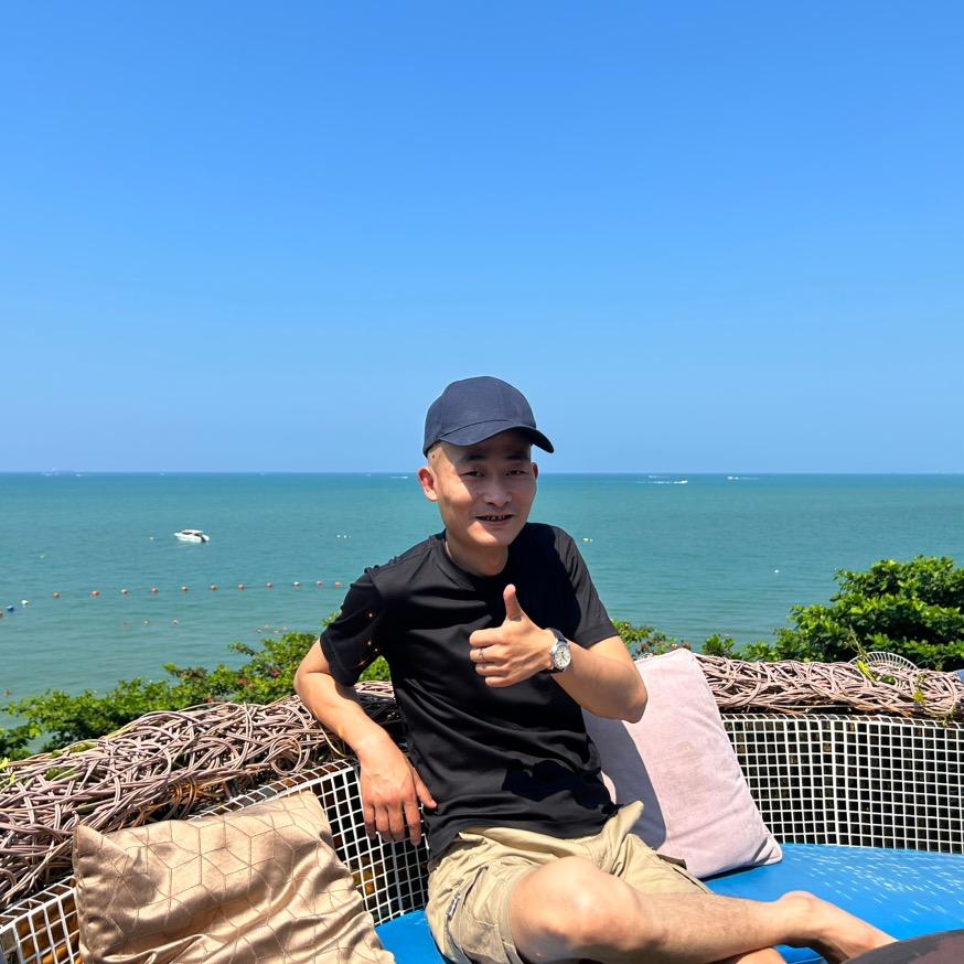 张阳卖鱼