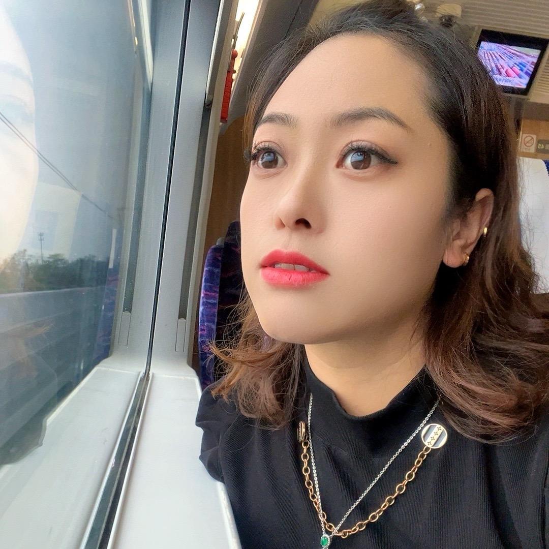 Hey、小娜！