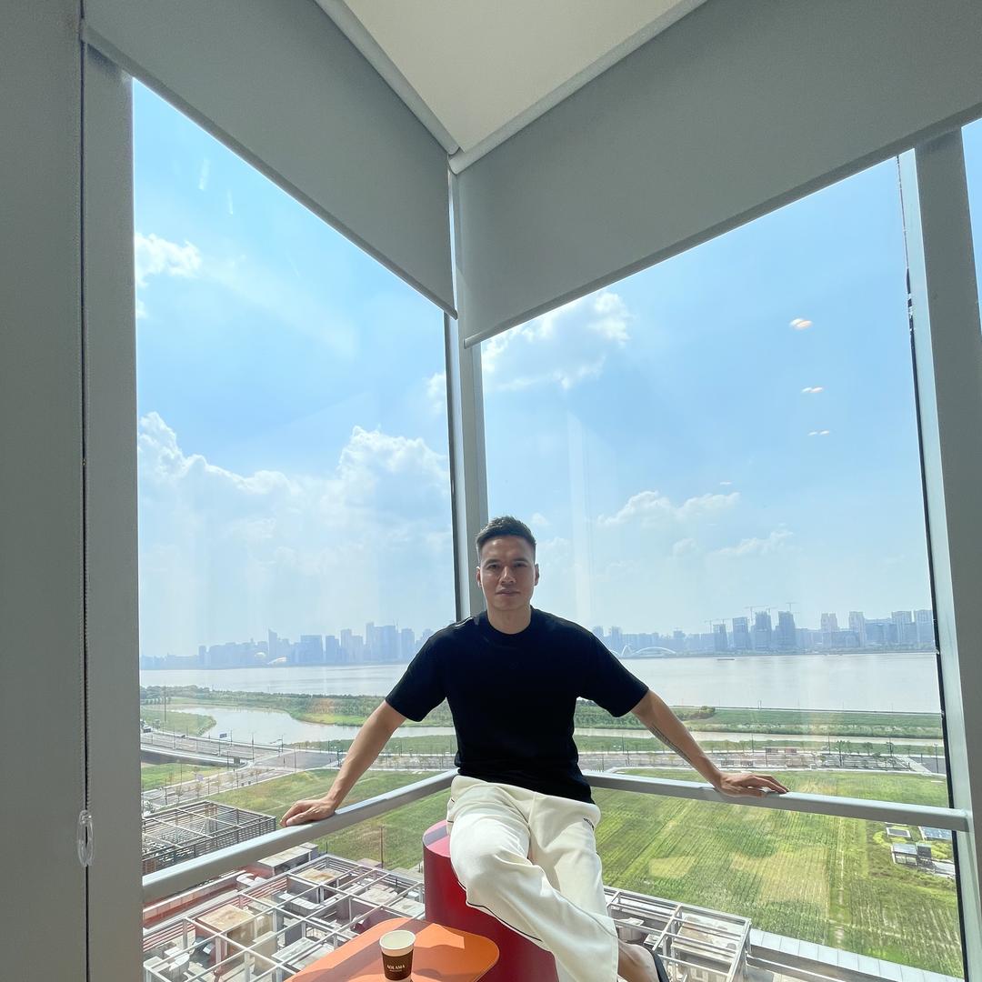 温州四季名品男装