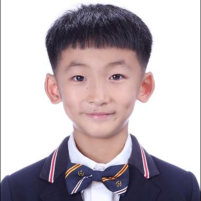 打羽毛球🏸的策策同学🧑‍🎓