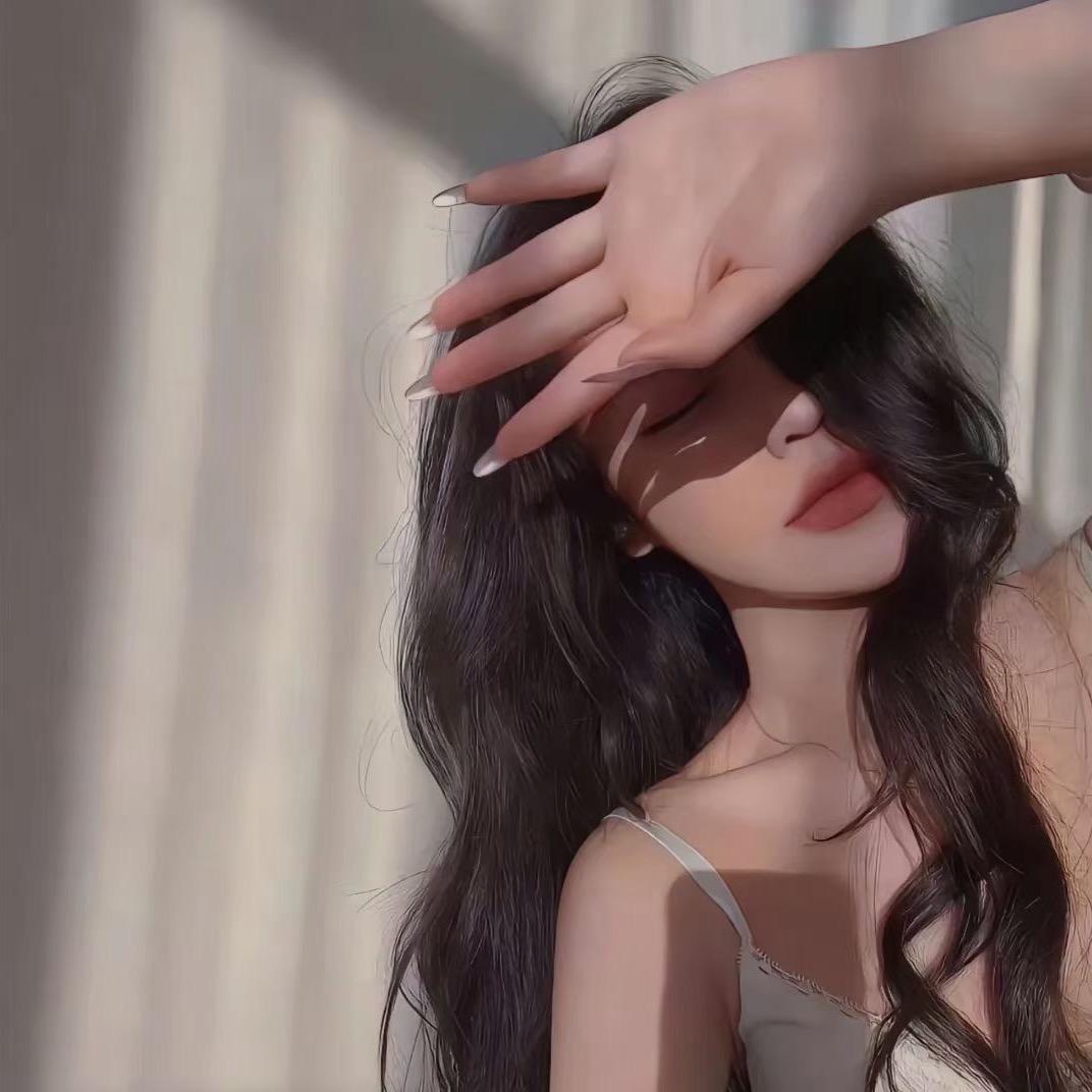 种菜的小姐姐