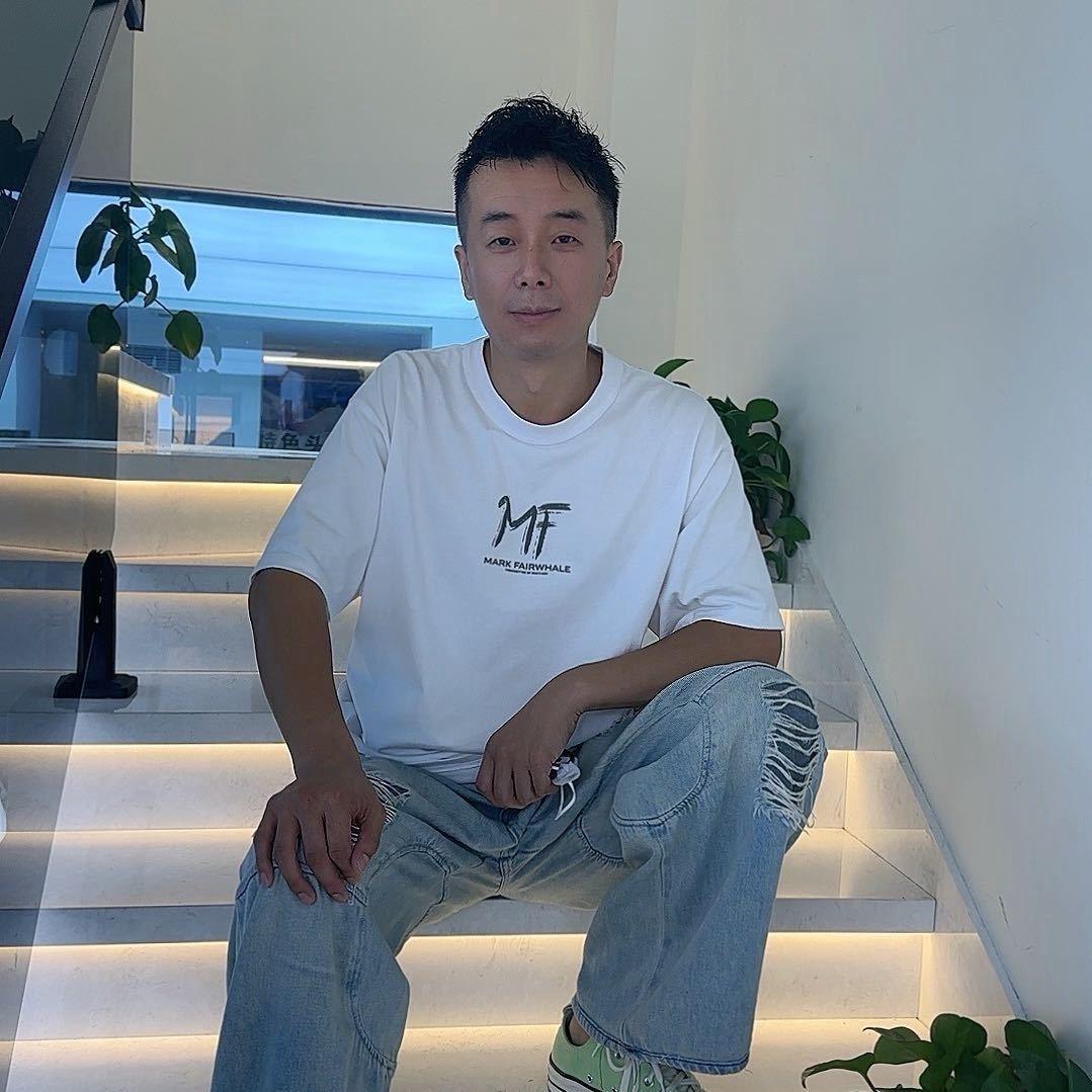 大连普兰店专业烫发-周老师