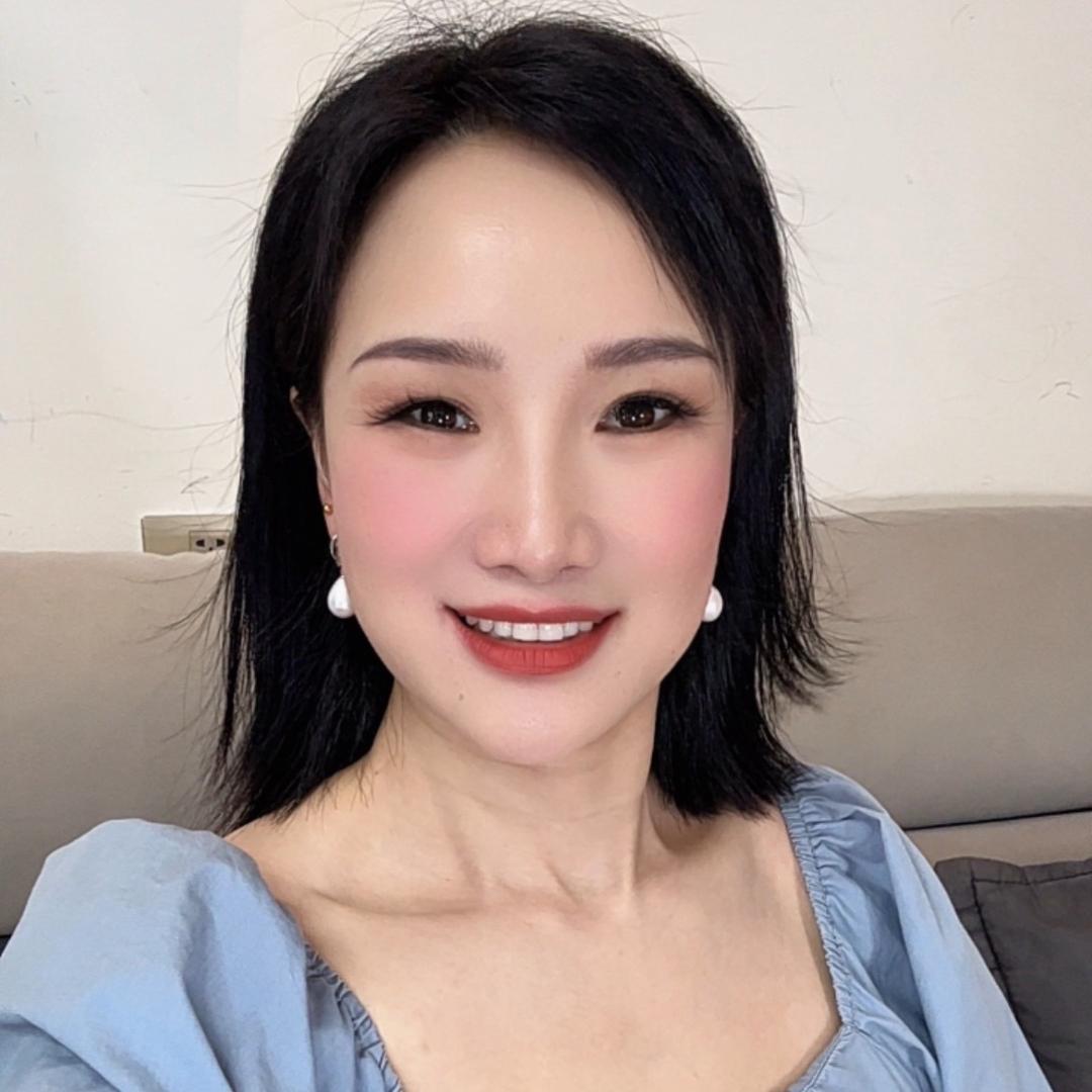 雯雯吖