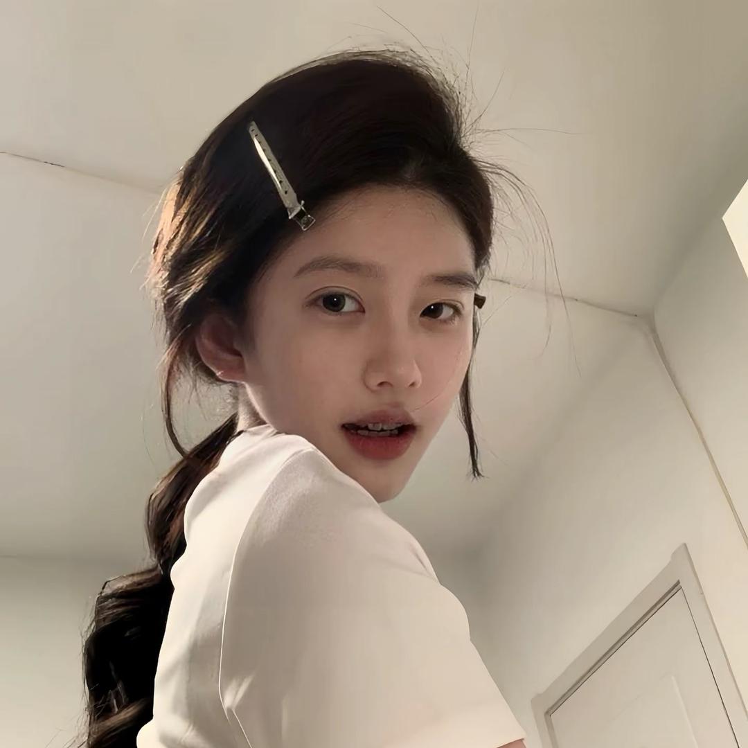 常青.