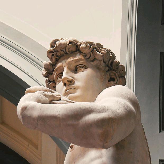 老五轻奢基地（总仓）