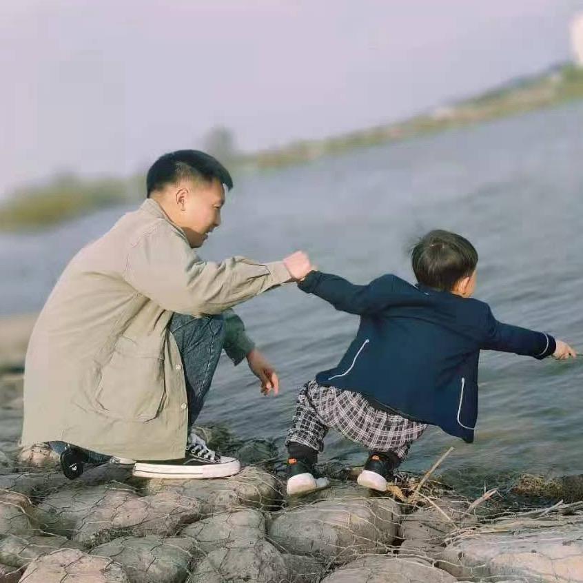抖小铭