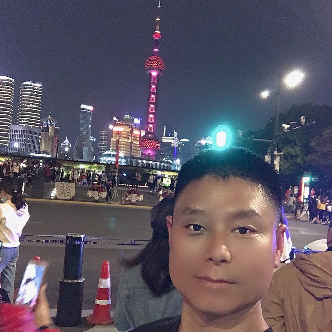 BOSS杉杉
