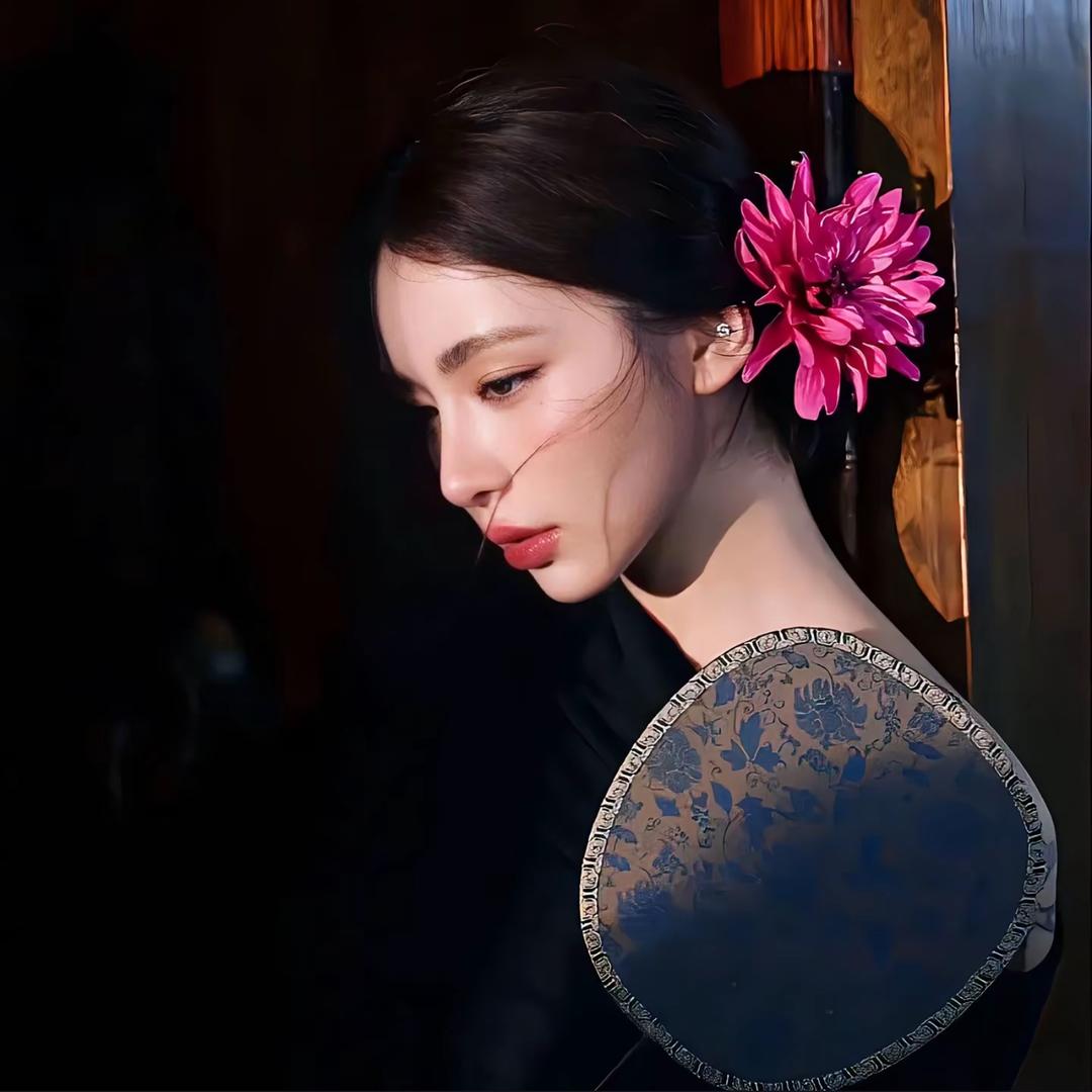 菠萝小薇
