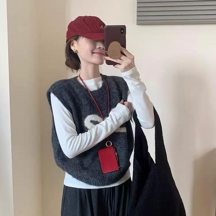 奈思美衣服