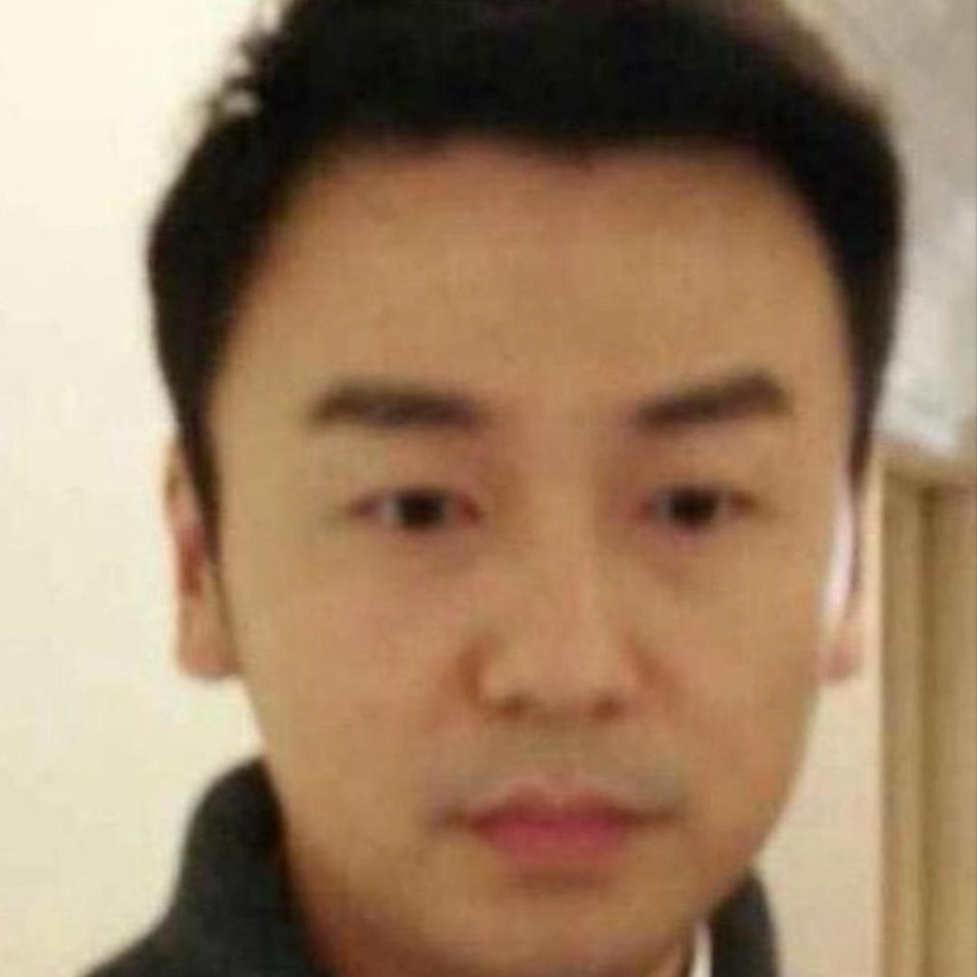 第100朵风中摇曳的陈出生