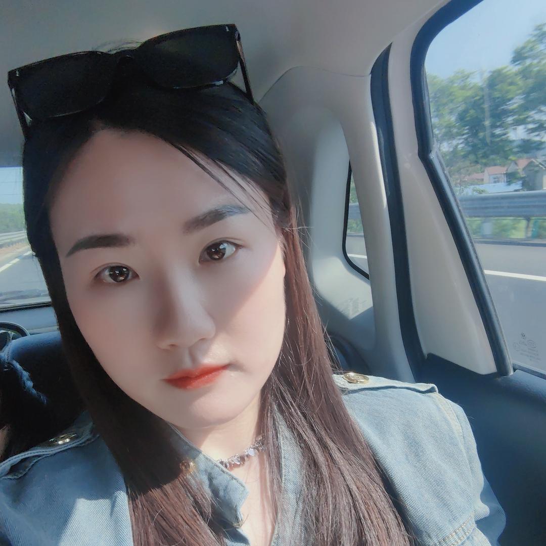 阳光下的泡沫