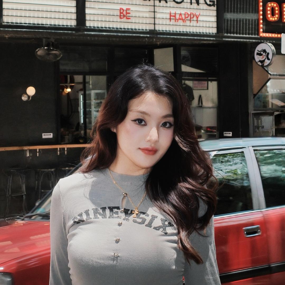 21岁清纯大婶手抓饼多加香菜