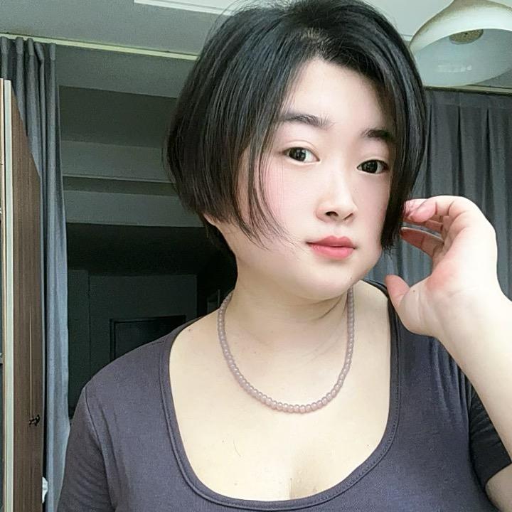 Ms.Liu