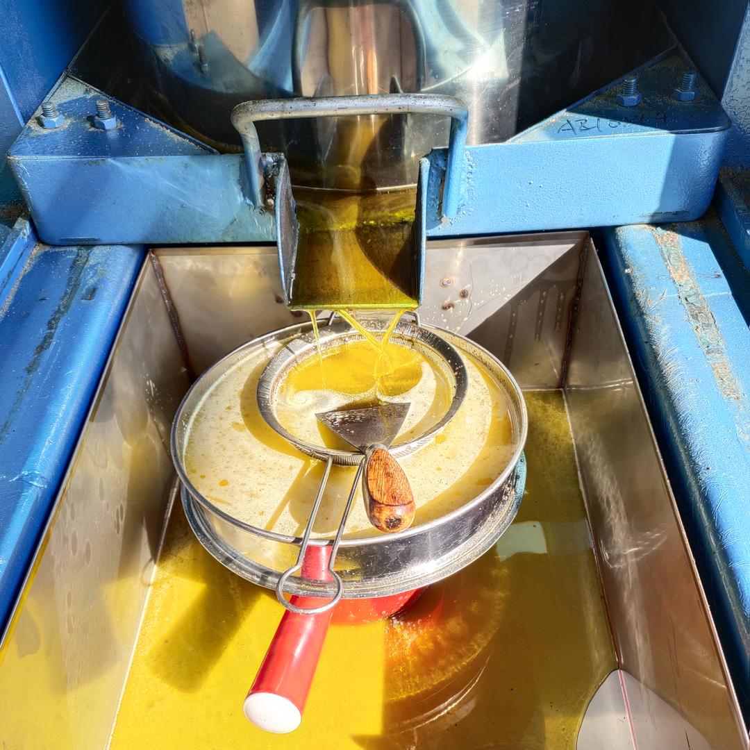 吉水县八都镇张维鲜油坊