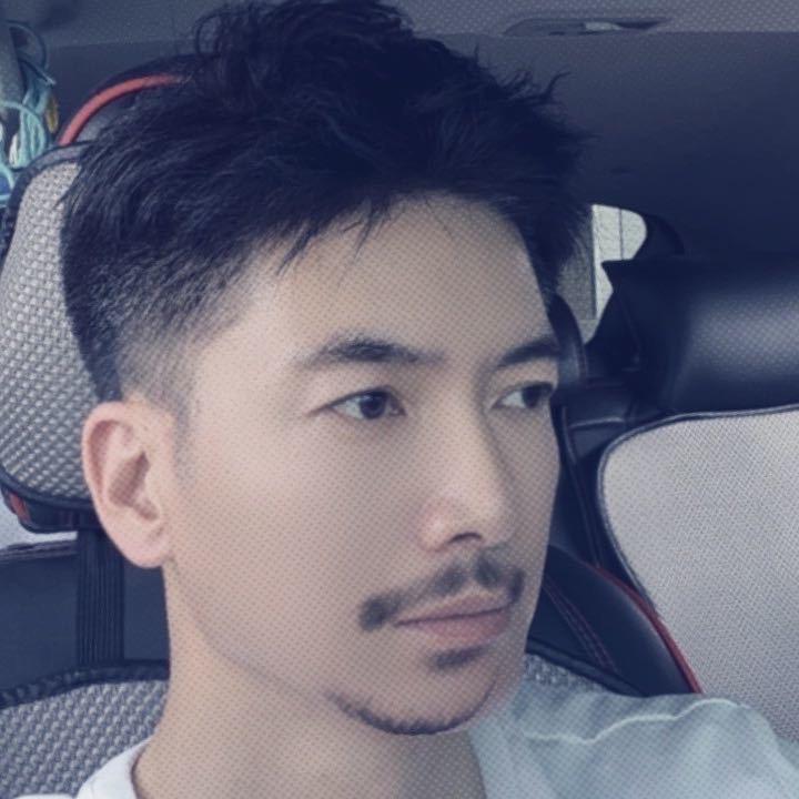 吉林华通星辉-总经理李忠雨