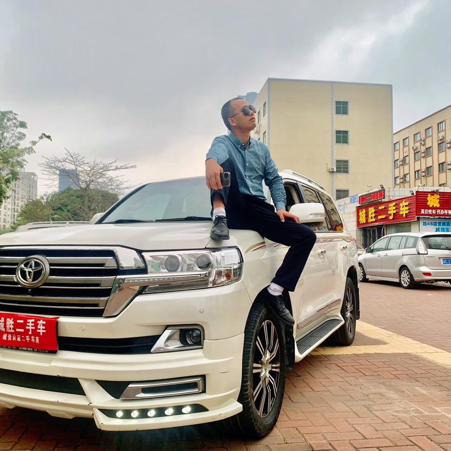 金湾区城胜二手车