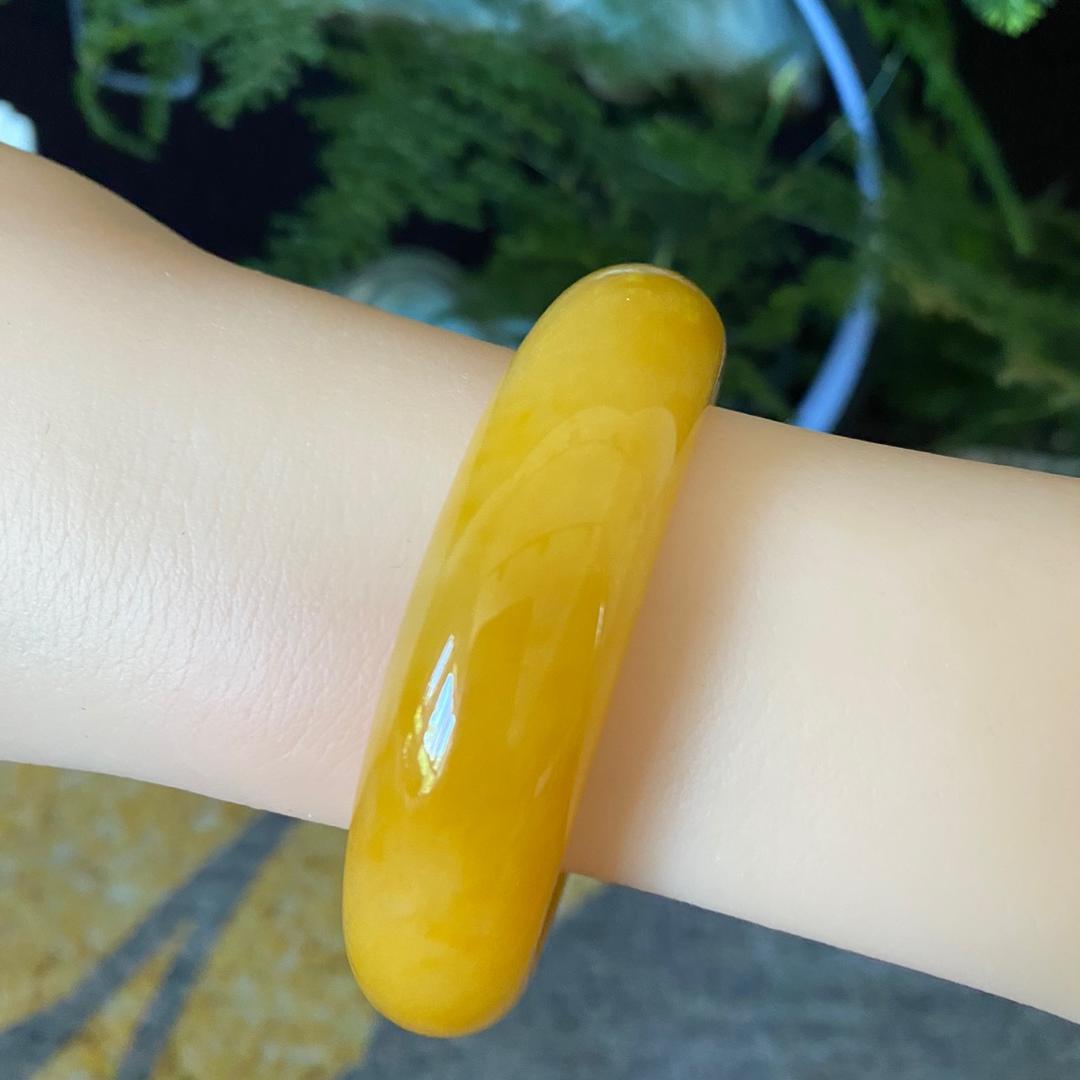 玉吟阁-黄龙玉