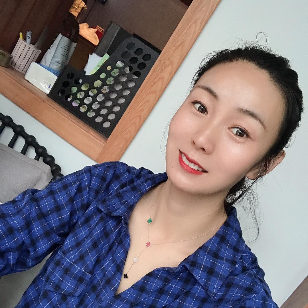 防城港做民宿的小姐姐