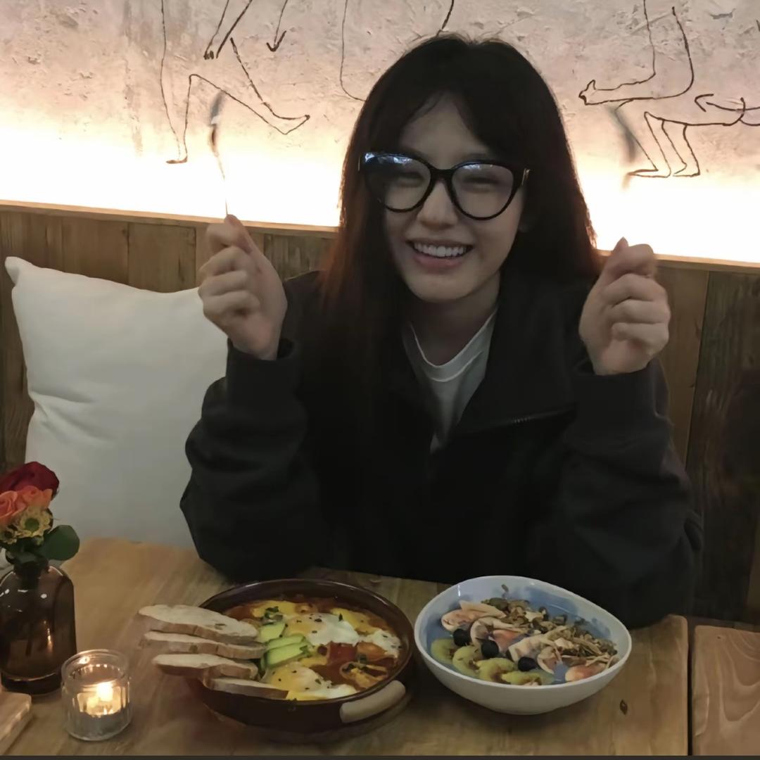 我走的慢是因为饿