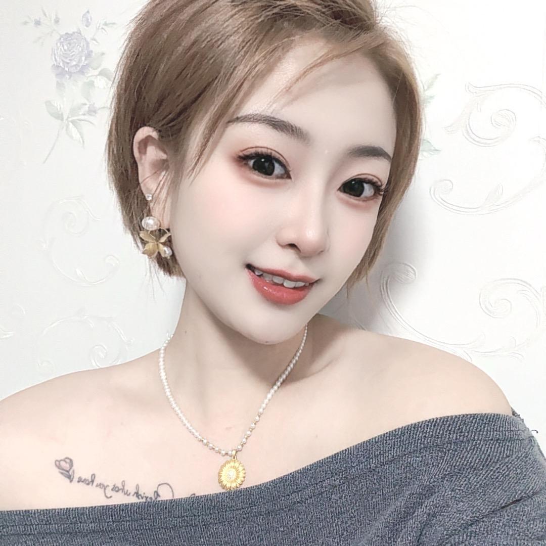A.✨ 王ᥫᩣ漂亮