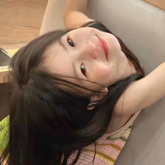 小尹.