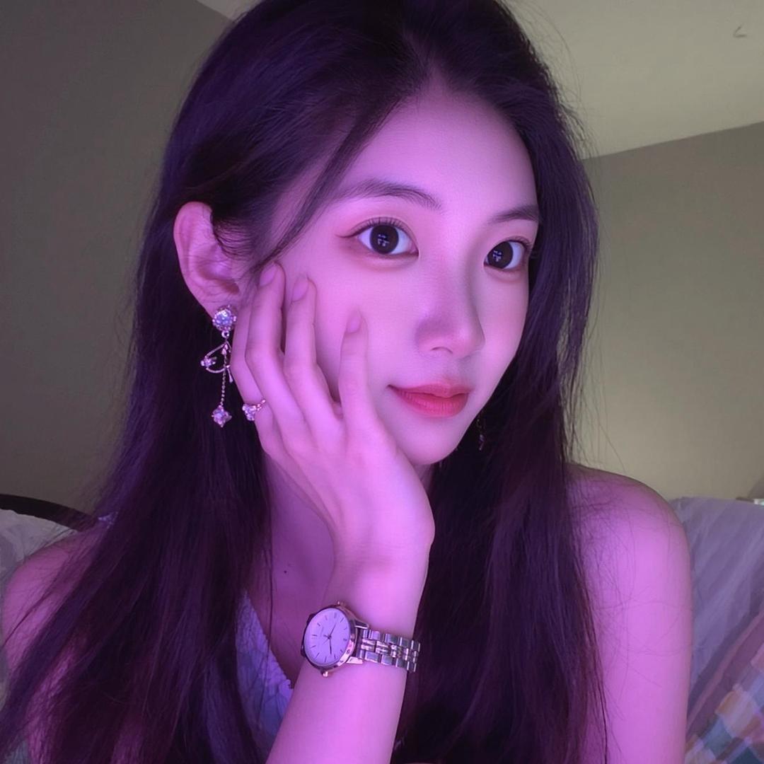 ල᭄🦋茶冗果然