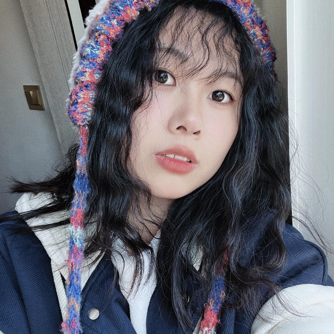 东井快鱼服饰小薇