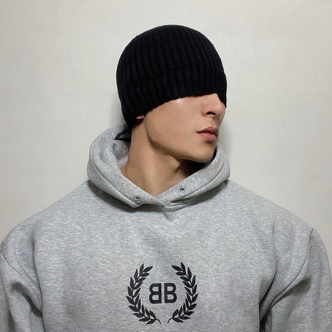 曼迪斯R