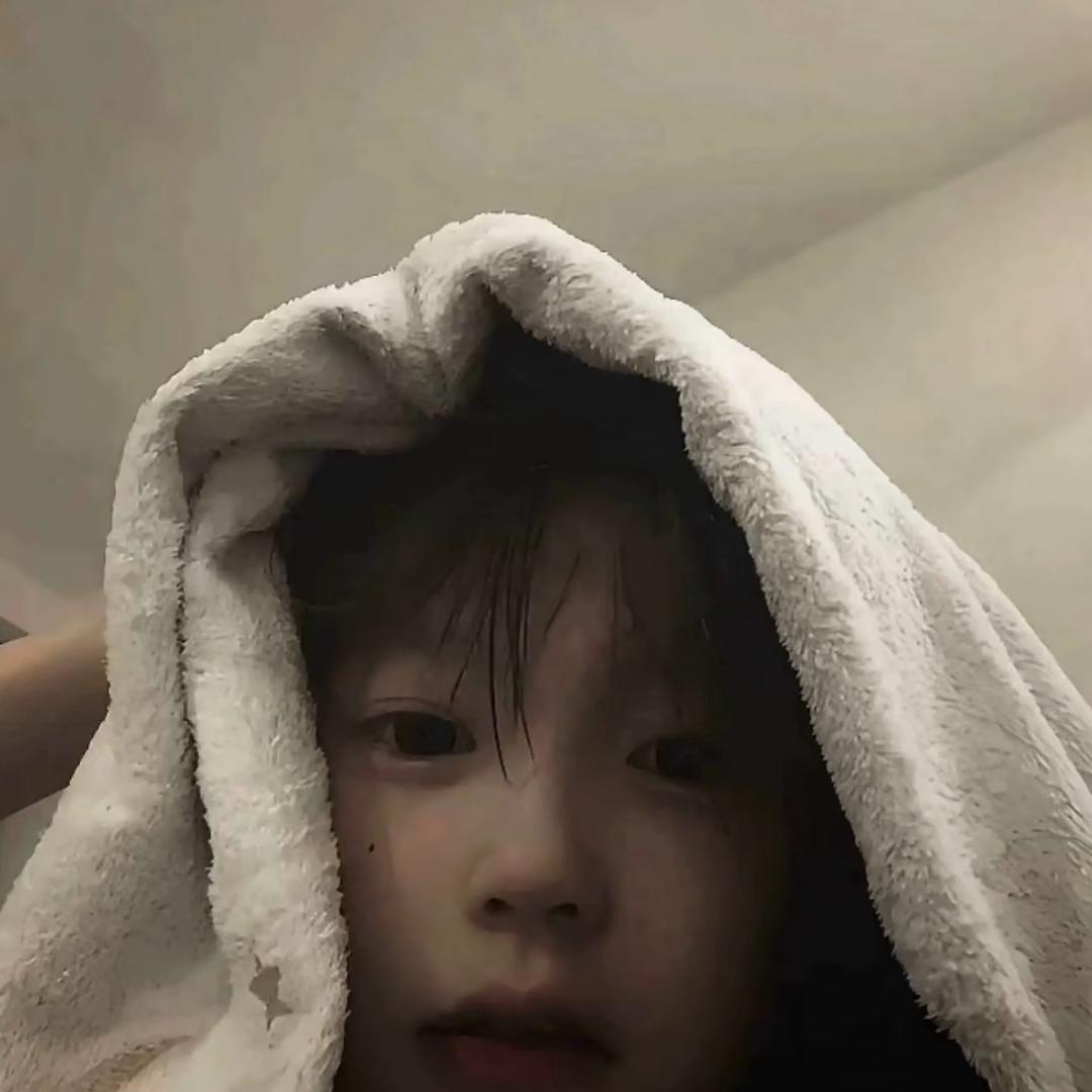 凌晨说晚安ㅤㅤㅤ