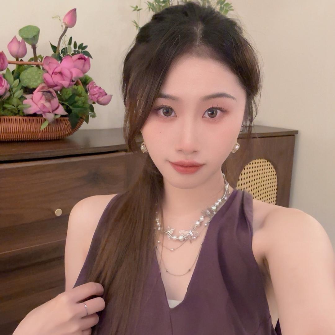 a苏苏.