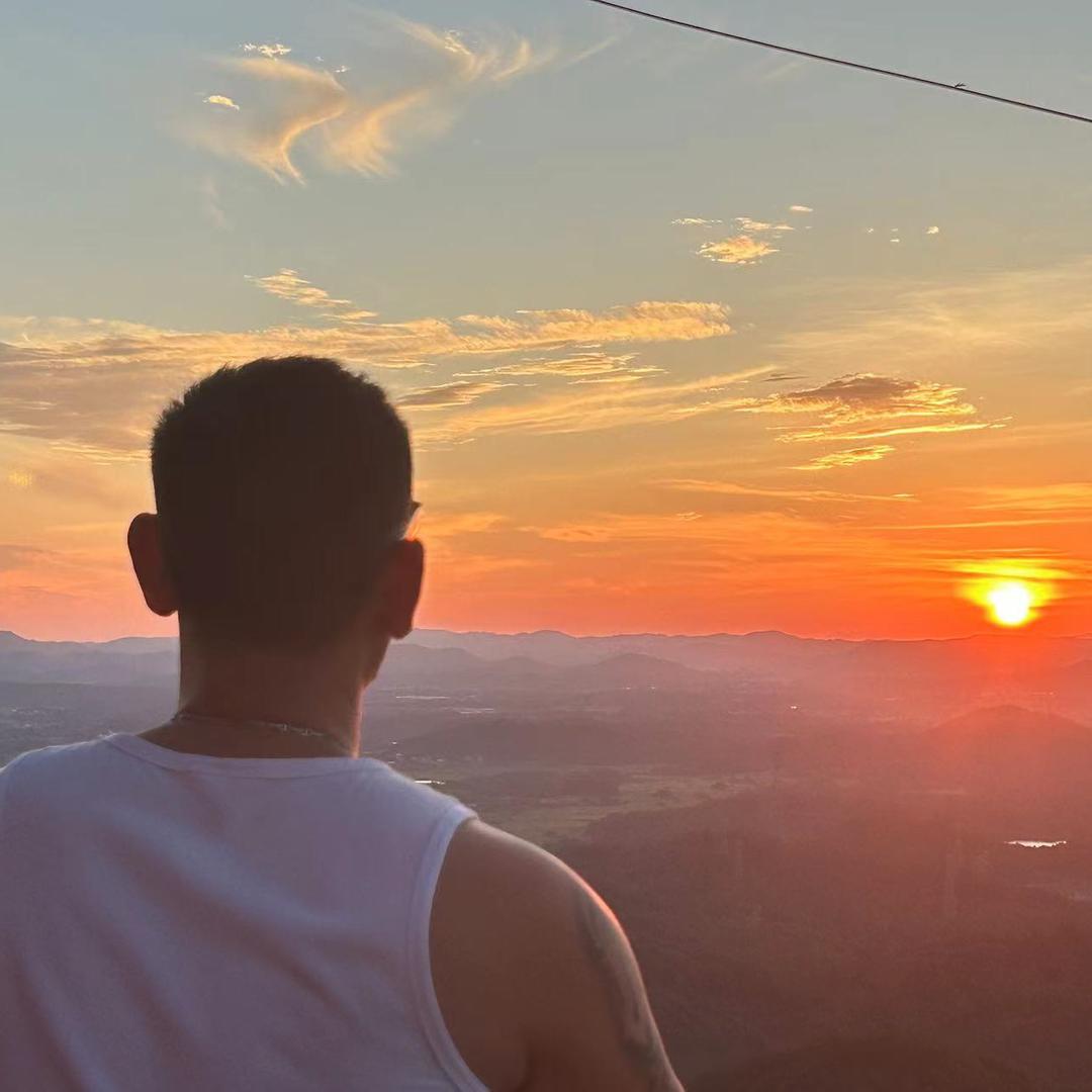 抚州阿亮经营固体酒精卡式气洗洁精抽纸厂家