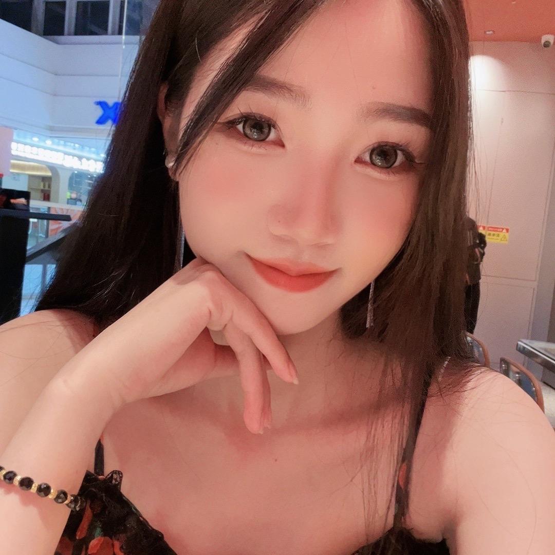 Meet U 遇见婚纱.橙子