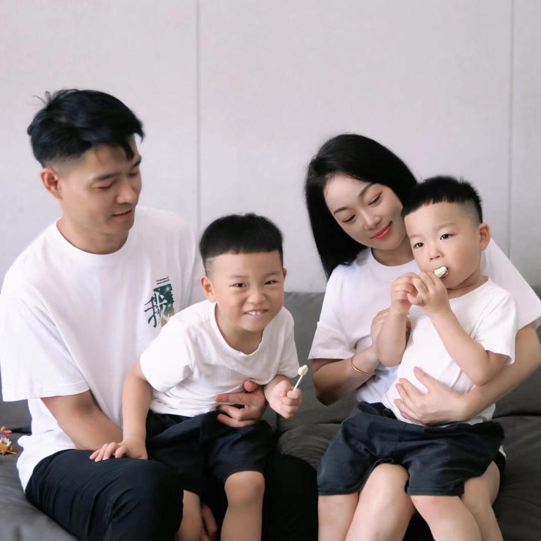 双子奶爸探货