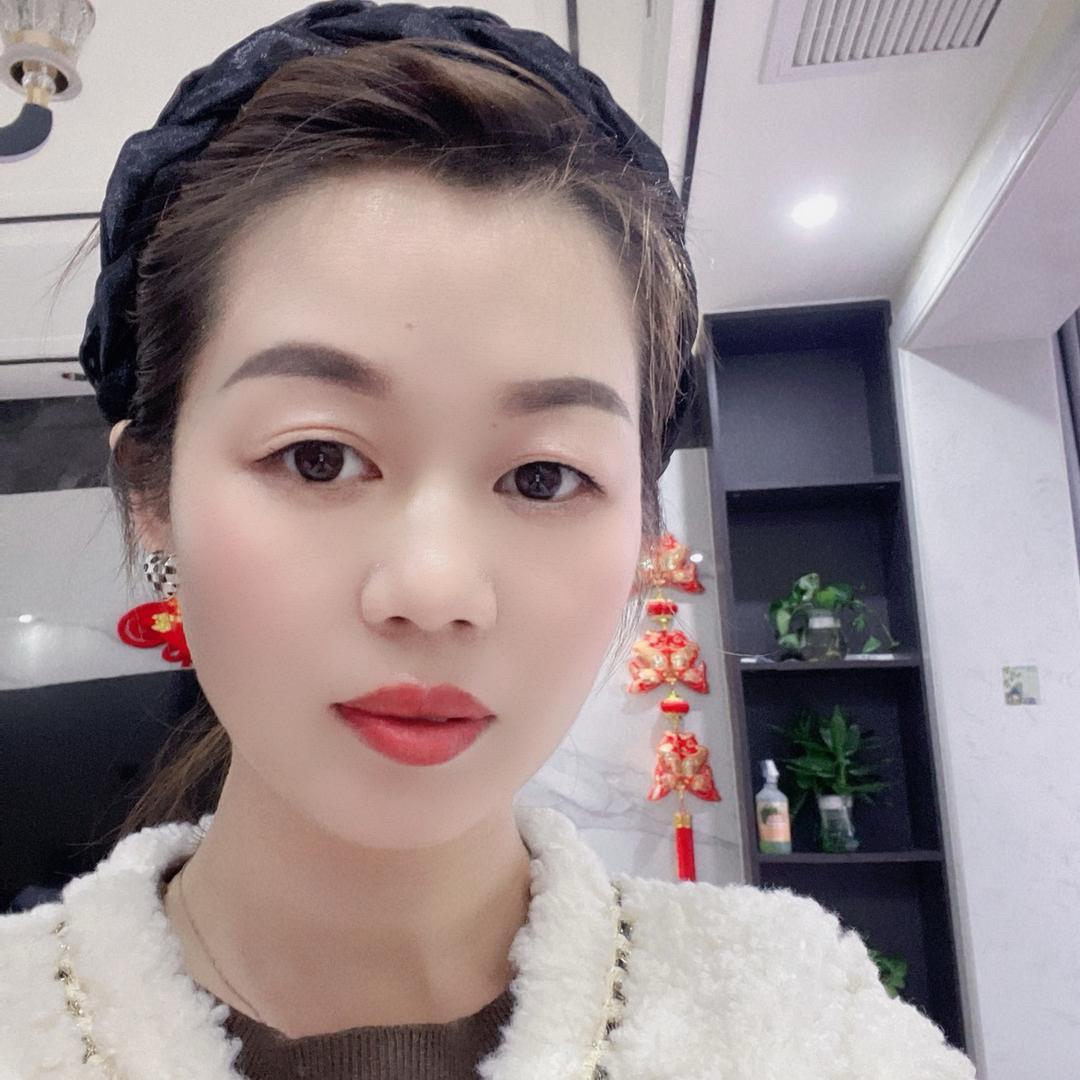 爱钓鱼小姐姐