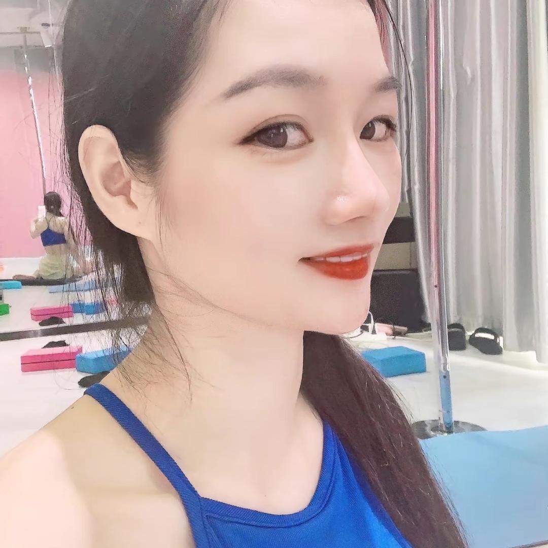婷婷空舞