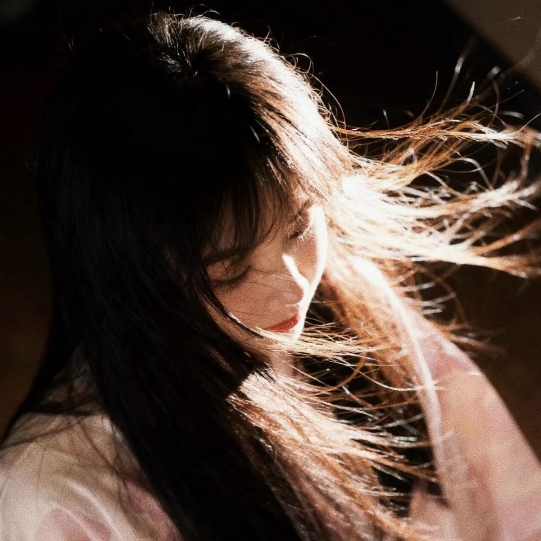 阿青.