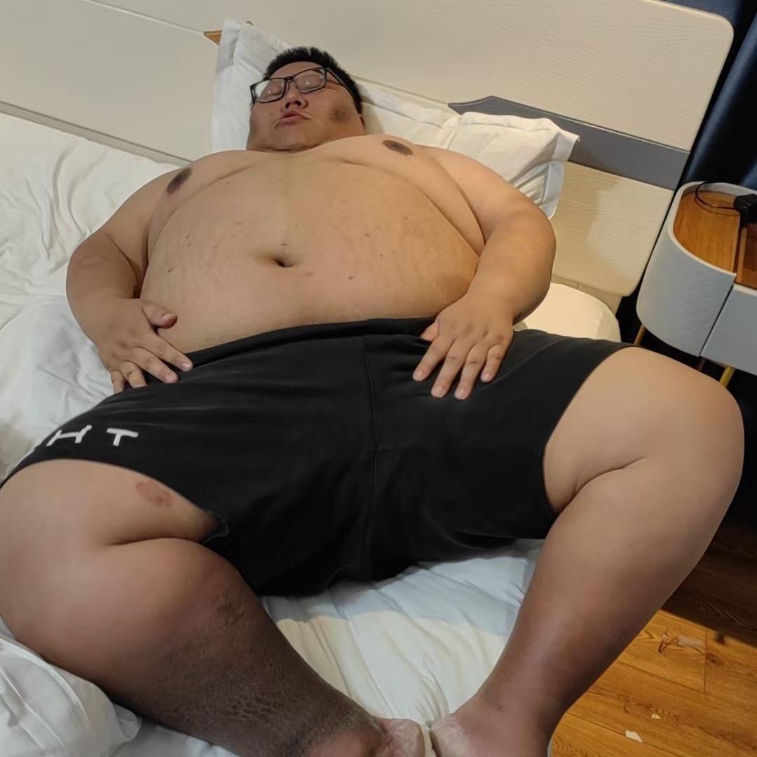 扬州赵日天