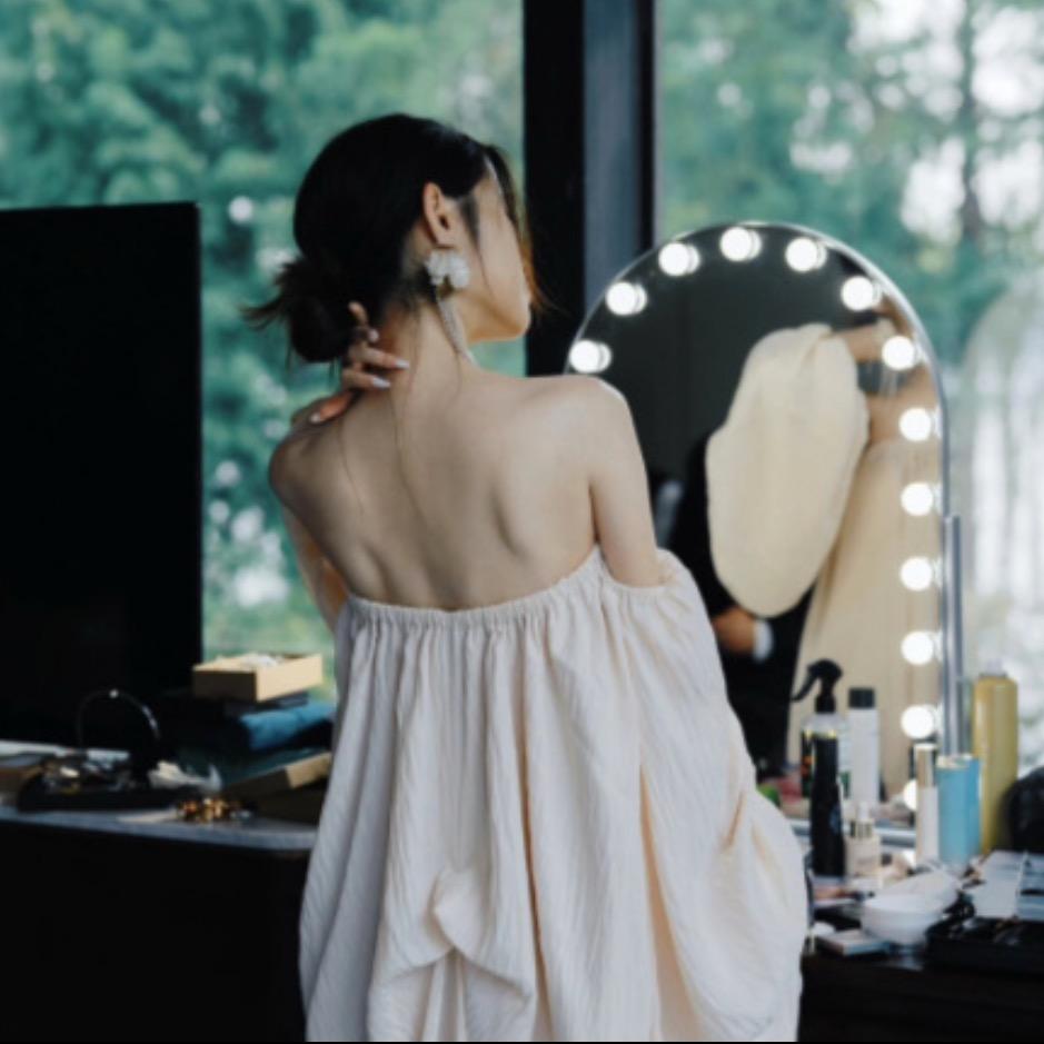 箐箐爱化妆