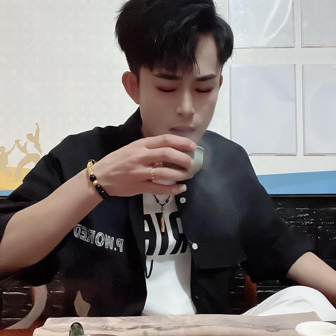 Liu歪歪 —团队招人—