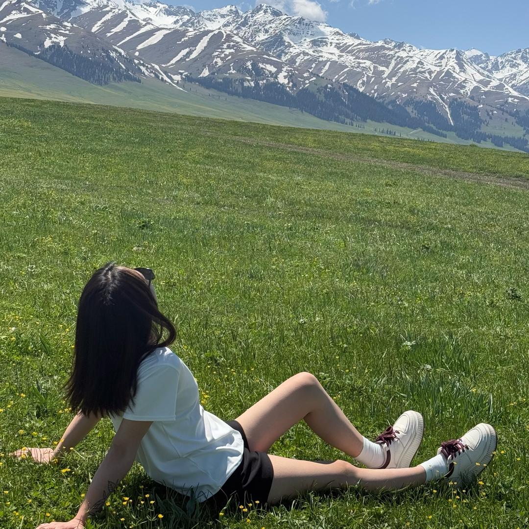 ✨.Y