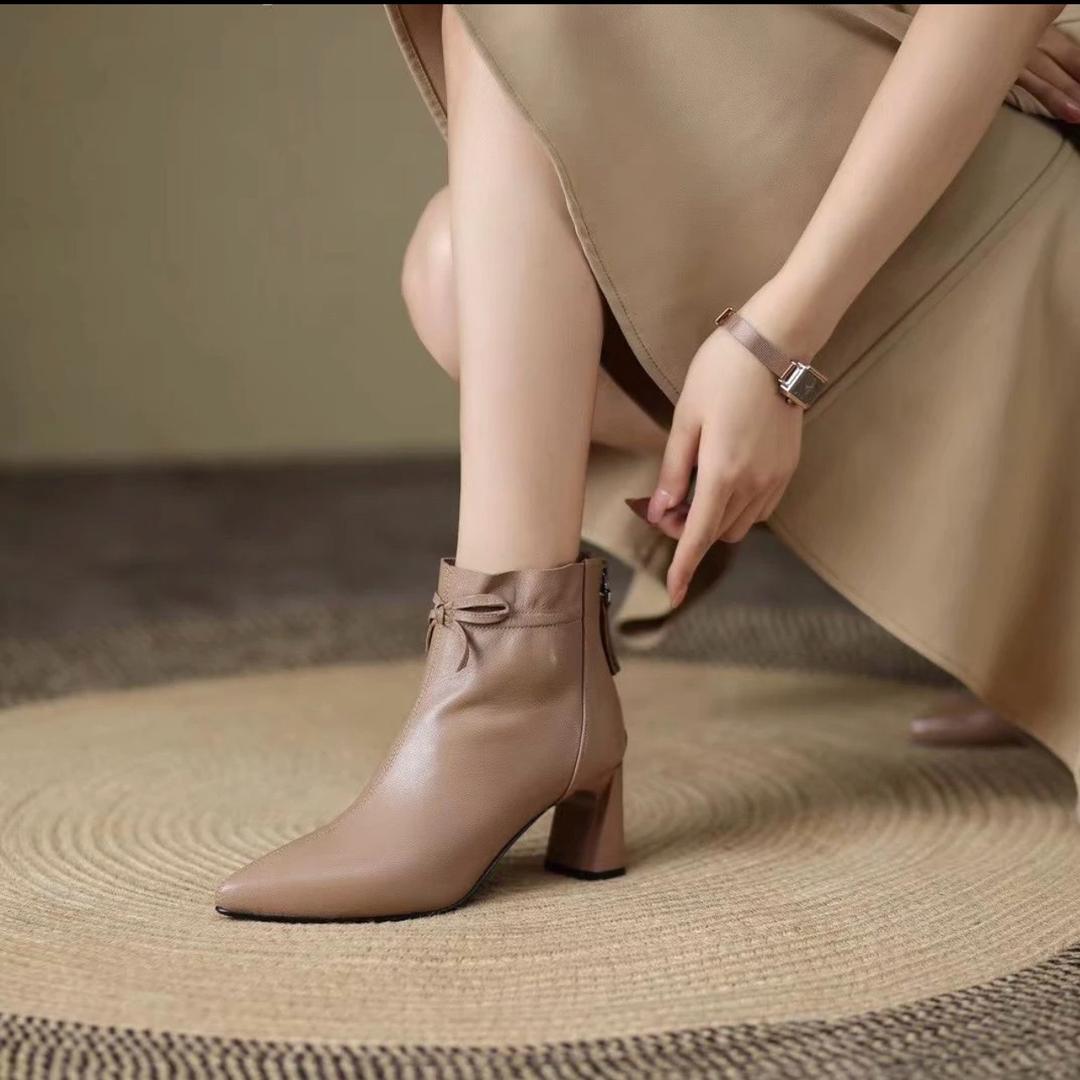 红蜒女鞋
